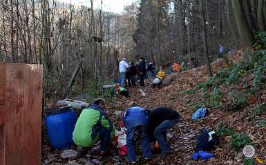 Mineraliensuche auf dem Claim